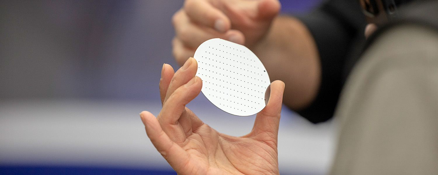 Exhibition logistics for SPIE Optics + Photonics