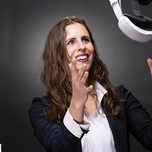 Headshot: Hannah Noble,Technical Lead Manager, Polarization Design, Meta