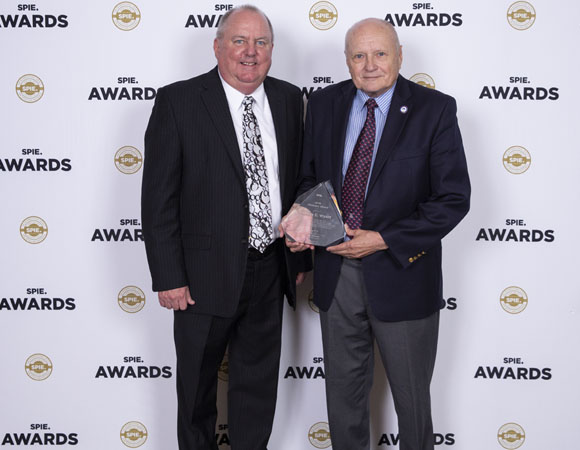 James C. Wyant Wins the 2019 SPIE Visionary Award James C. Wyant Wins the 2019 SPIE Visionary Award