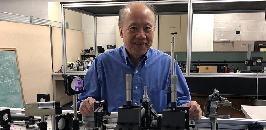 Iam-Choon Khoo is the recipient of the 2024 SPIE Maria Goeppert-Mayer Award in Photonics