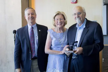 In 2018, Cathy and Harry established the Harrison H. and Catherine C. Barrett Endowed Chair in Optical Sciences and Cancer Imaging 